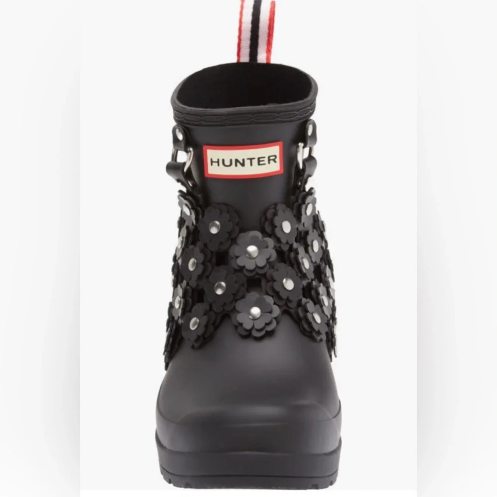 NIB $550 Noir Kei Ninomiya x Hunter Chain Embellished Rubber Ankle Rain Boot, 5M
